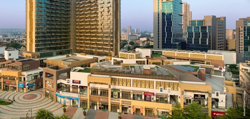 The retail high street at M3M Urbana